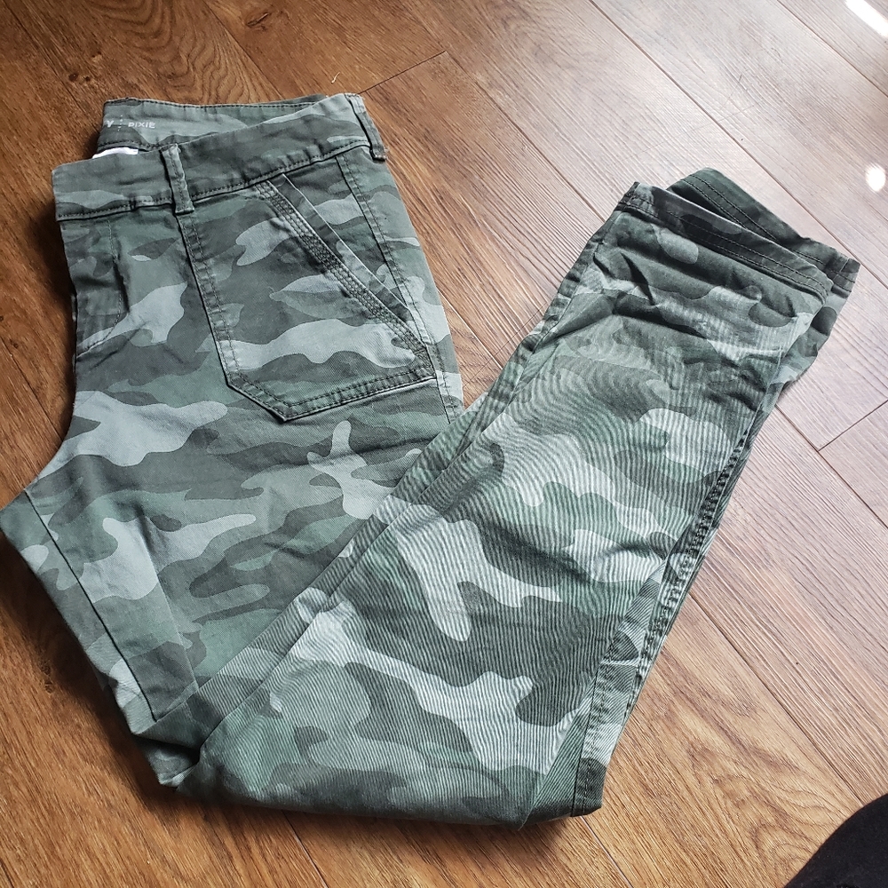 Camo jeans